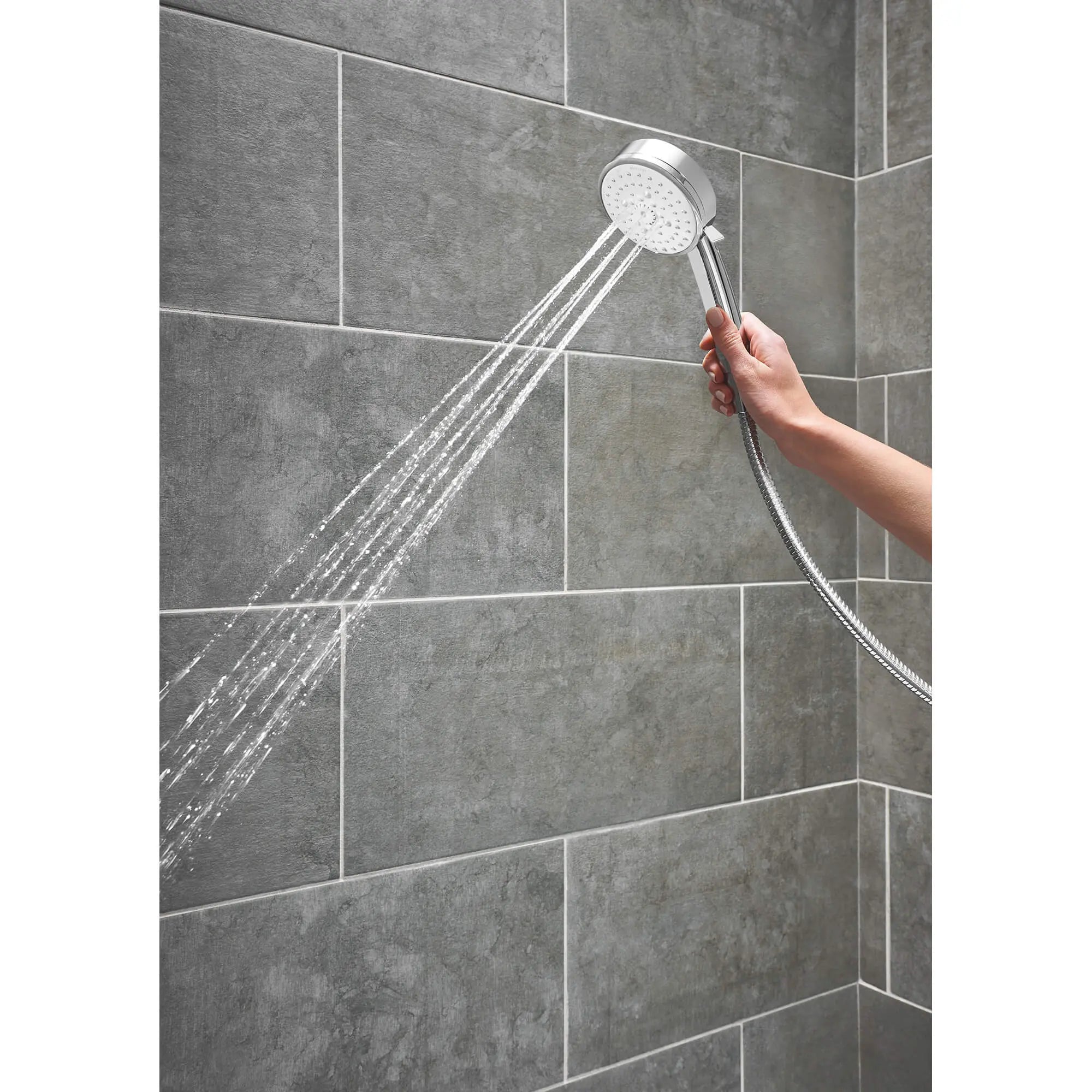 Hand Shower - 4 Sprays, 1.75 gpm // GROHE STARLIGHT CHROME // 1062_26519000-hand-shower-4-sprays-enviro-2_0_CDNwebp.webp