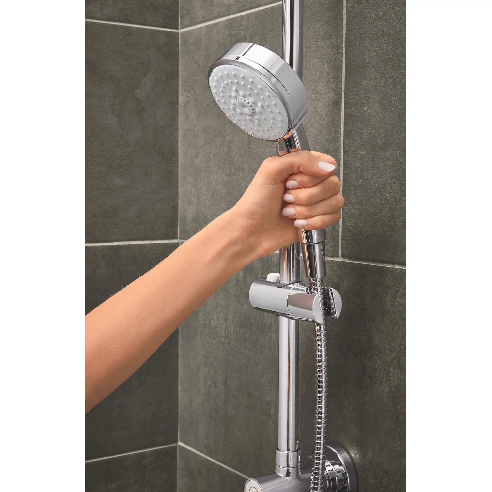 Vitalio Retro-Fit Shower System, 2.5 gpm (9.5 L/min) // GROHE STARLIGHT CHROME // 1081_26520000-shower-system-enviro-6_0_CDNwebp.webp
