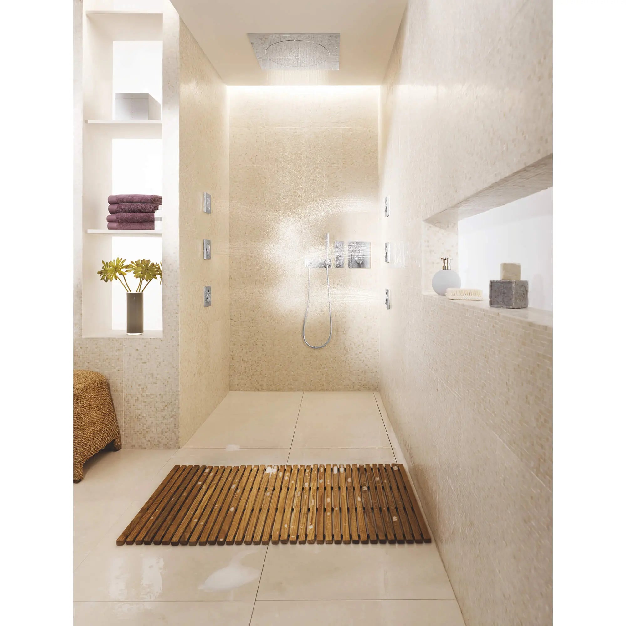 Triple Volume Control Trim // GROHE STARLIGHT CHROME // 1201_27625000-triple-volume-control-trim-enviro-7_0_CDNwebp.webp