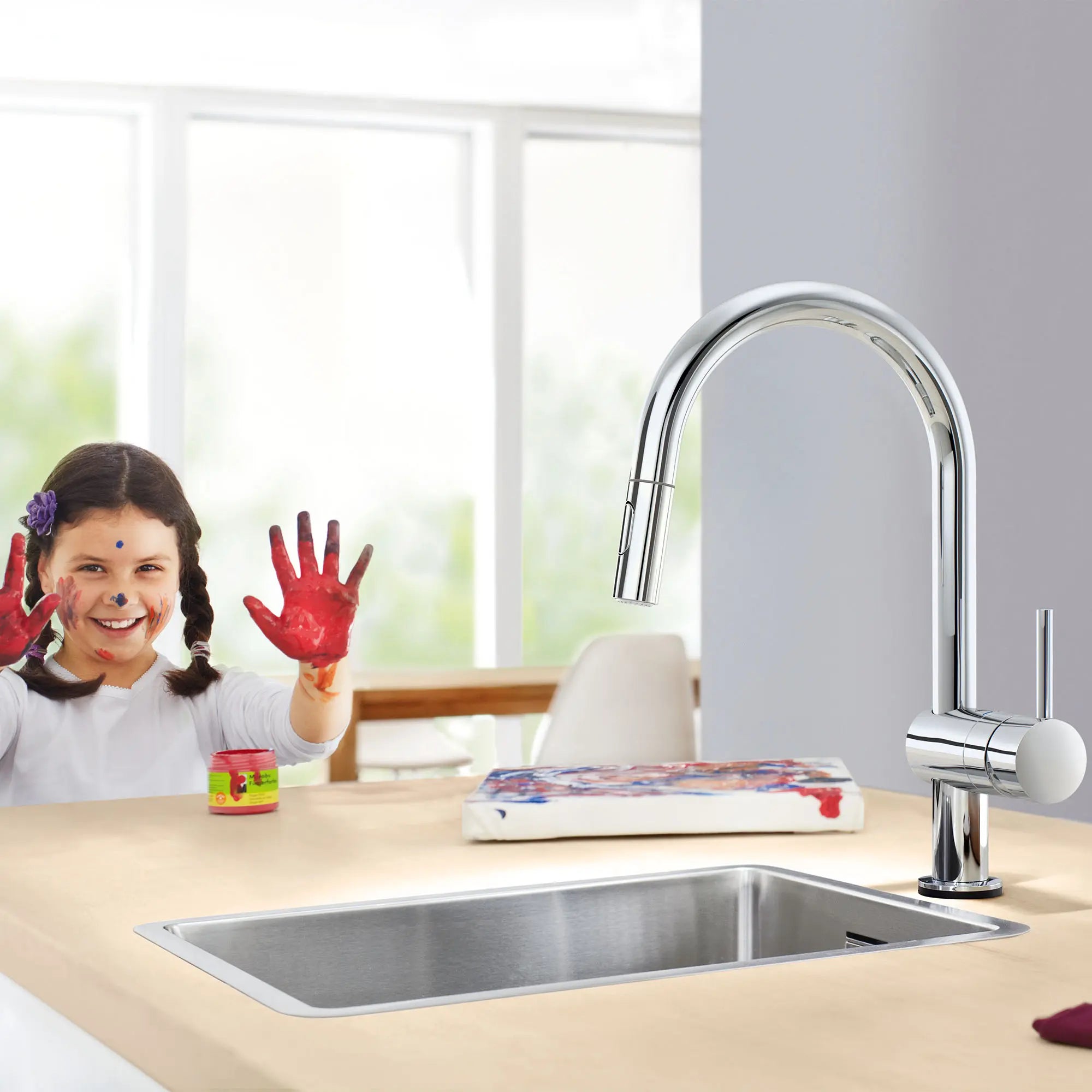 Single-Handle Pull Down Kitchen Faucet Dual Spray 1.75 GPM (6.6 L/min) with Touch Technology // GROHE STARLIGHT CHROME // 164149_L-31359002_8_0_CDNwebp.webp