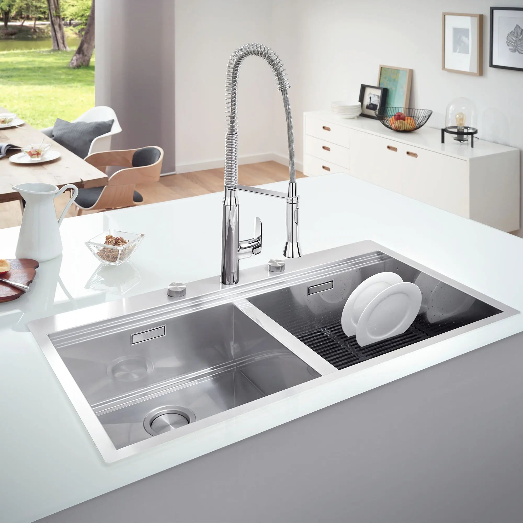 K7 Medium Single-Handle Semi-Pro Dual Spray Kitchen Faucet 1.75 GPM (6.6 L/min) // GROHE STARLIGHT CHROME // 164383_B-31380000_0_CDNwebp.webp