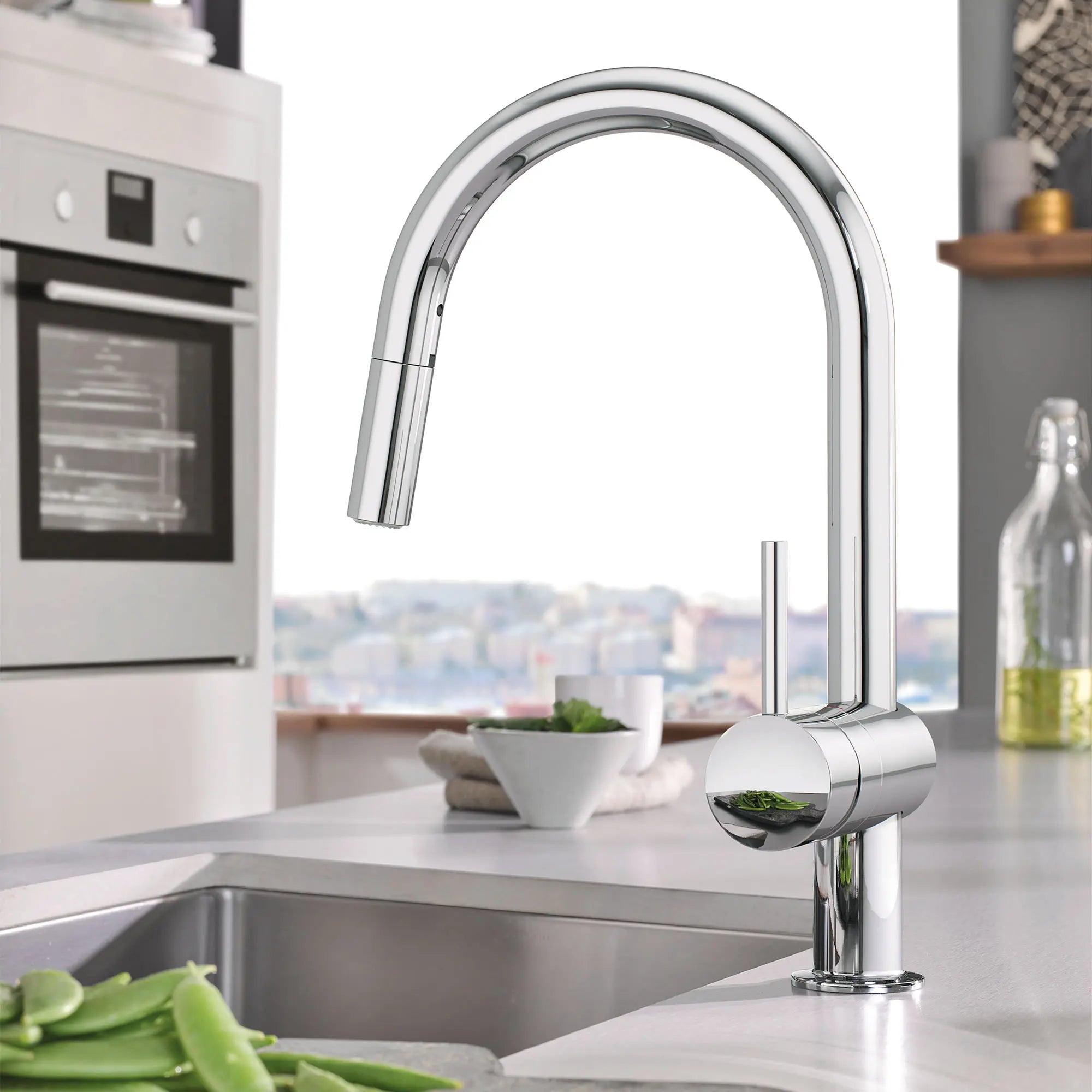 Single-Handle Pull Down Kitchen Faucet Dual Spray 6.6 L/min (1.75 gpm) // GROHE STARLIGHT CHROME // 164713_B-31378003_8_0_CDNwebp.webp