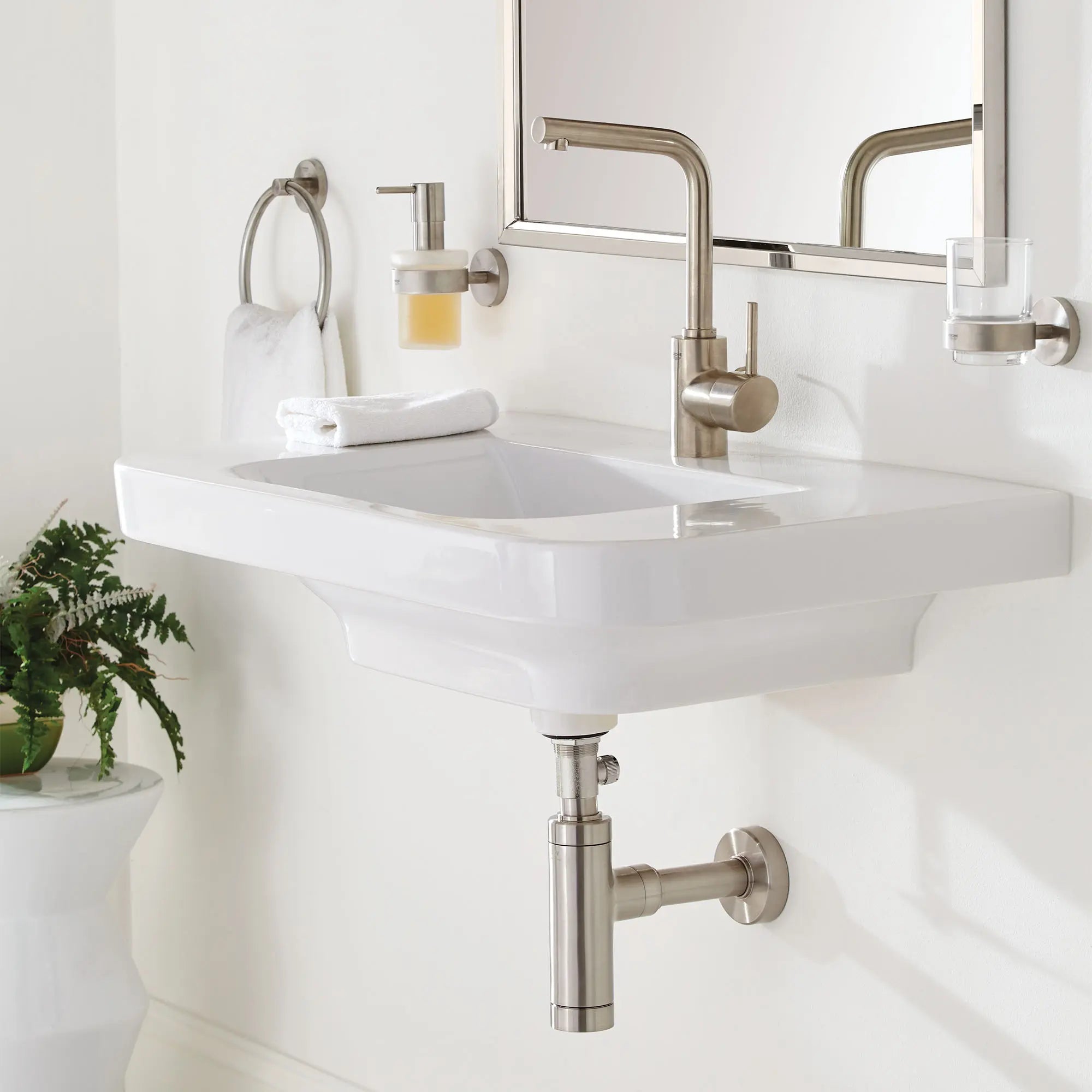 8" Towel Ring // BRUSHED NICKEL INFINITYFINISH // 164753_B-40365EN1_40448EN1_40447EN1_23737EN1_0_CDNwebp.webp