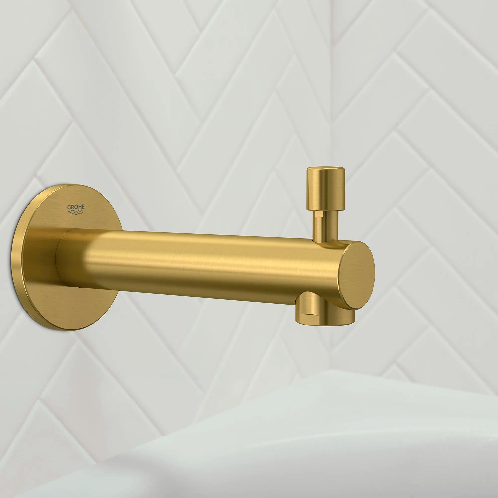 Diverter Tub Spout // BRUSHED COOL SUNRISE // 166031_Concetto_EnvironmentCloseUp_13275GN1_0001_Aug2023_0_CDNwebp.webp