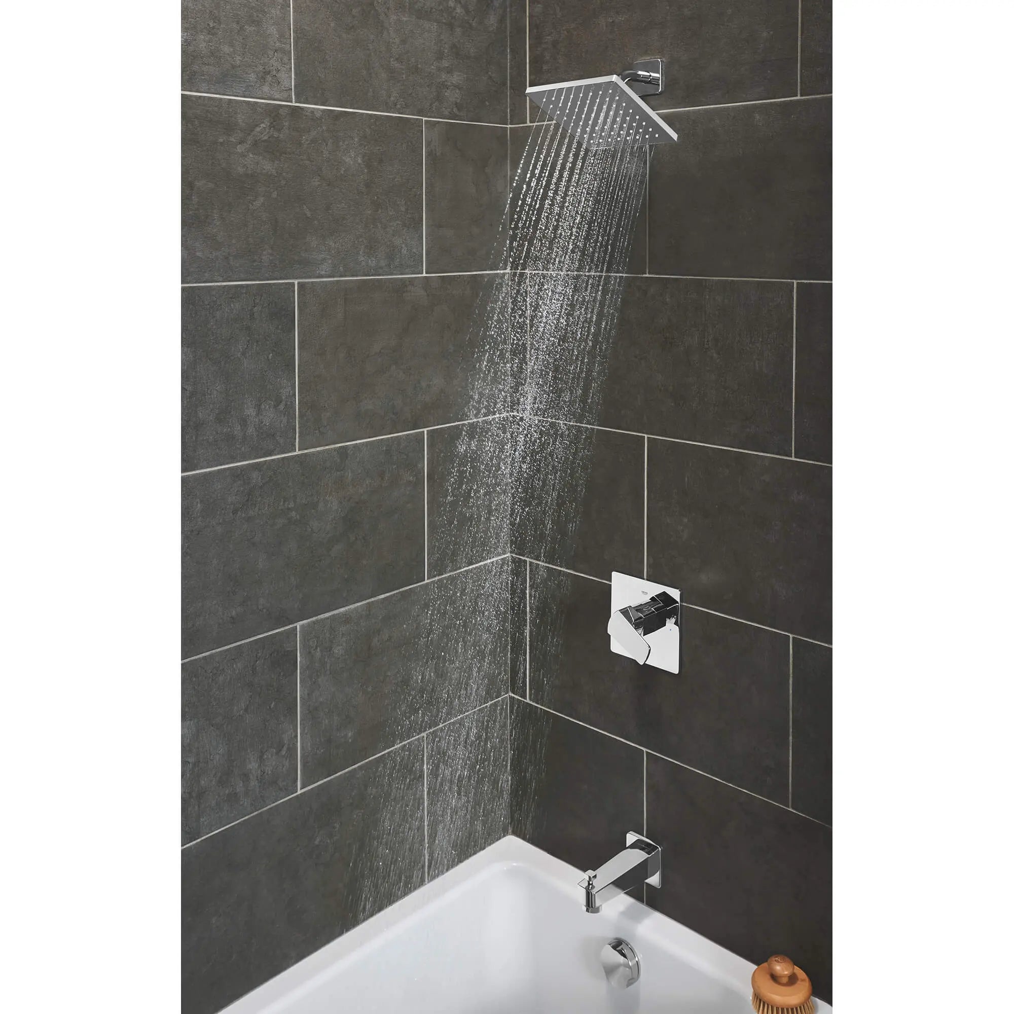 Tallinn Pressure Balance Valve Bathtub/shower Combo Faucet // GROHE STARLIGHT CHROME // 1712_35097000-pressure-balance-valve-bathtub-shower-combo-faucet-enviro-2_0_CDNwebp.webp