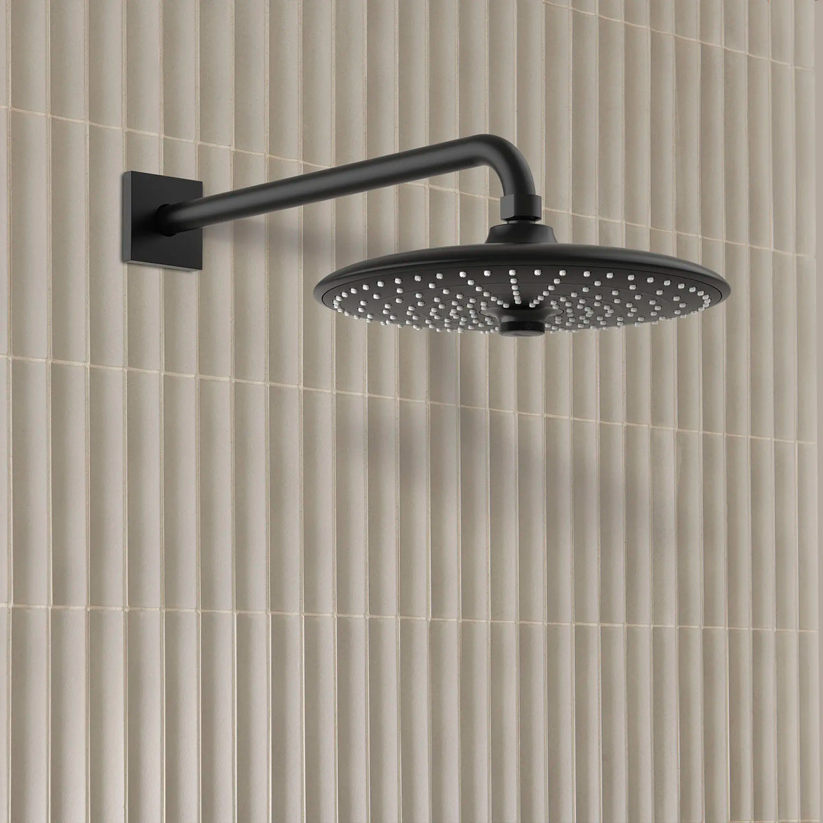 260 Shower Head, 10" - 3 Sprays, 6.6 L/min (1.75 gpm) // MATTE BLACK // 177123_Euphoria_EnvironmentCloseUp_264562430_0001_Sept2023_0_CDNwebp_641e8864-8d79-421a-9c4e-968a42182d05.webp