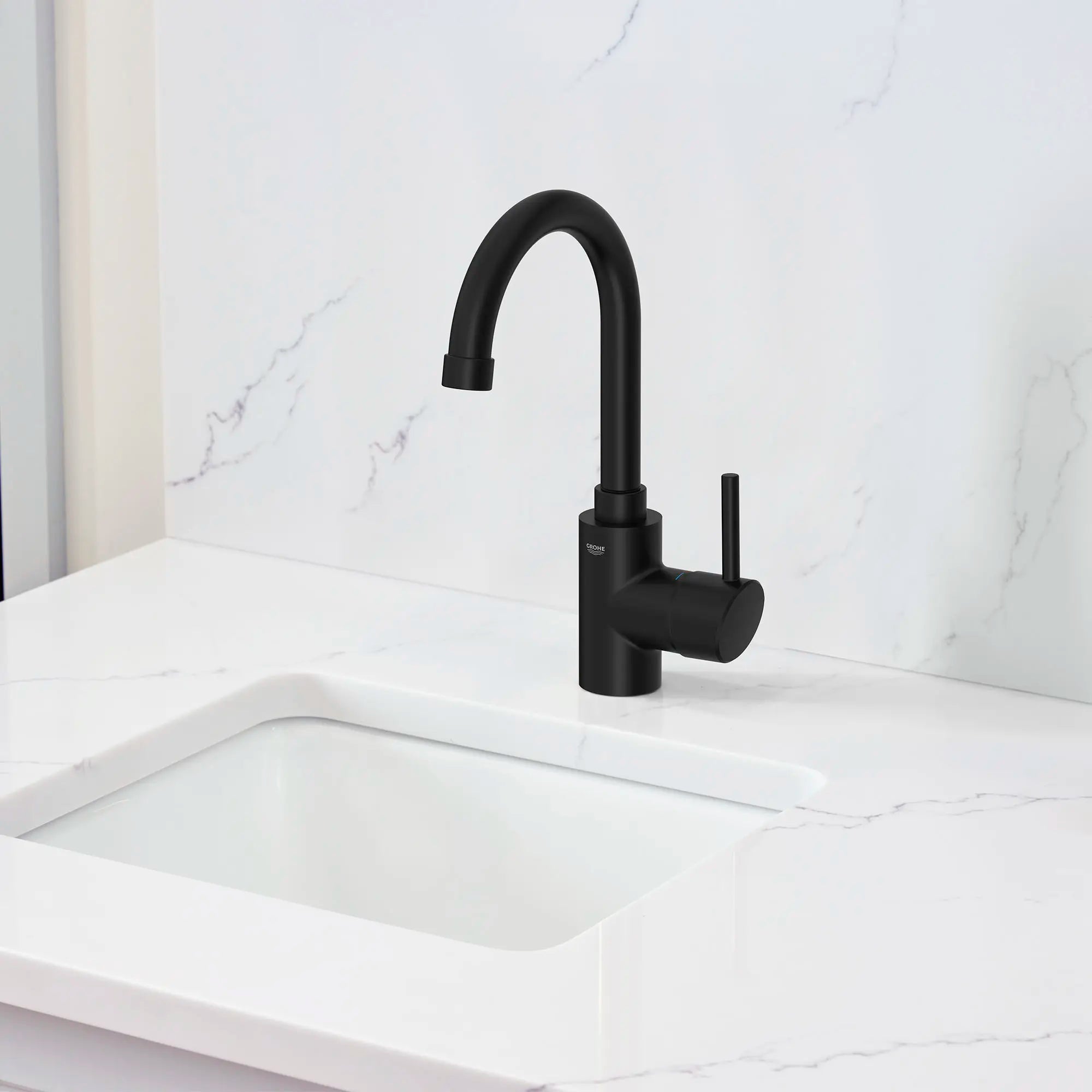 Single-Handle Pull Down Dual Spray Bar Faucet 5.7 L/min (1.5 gpm) // MATTE BLACK // 185618_Concetto_EnvironmentCloseup_315182430_0001_Sept2023_0_CDNwebp.webp