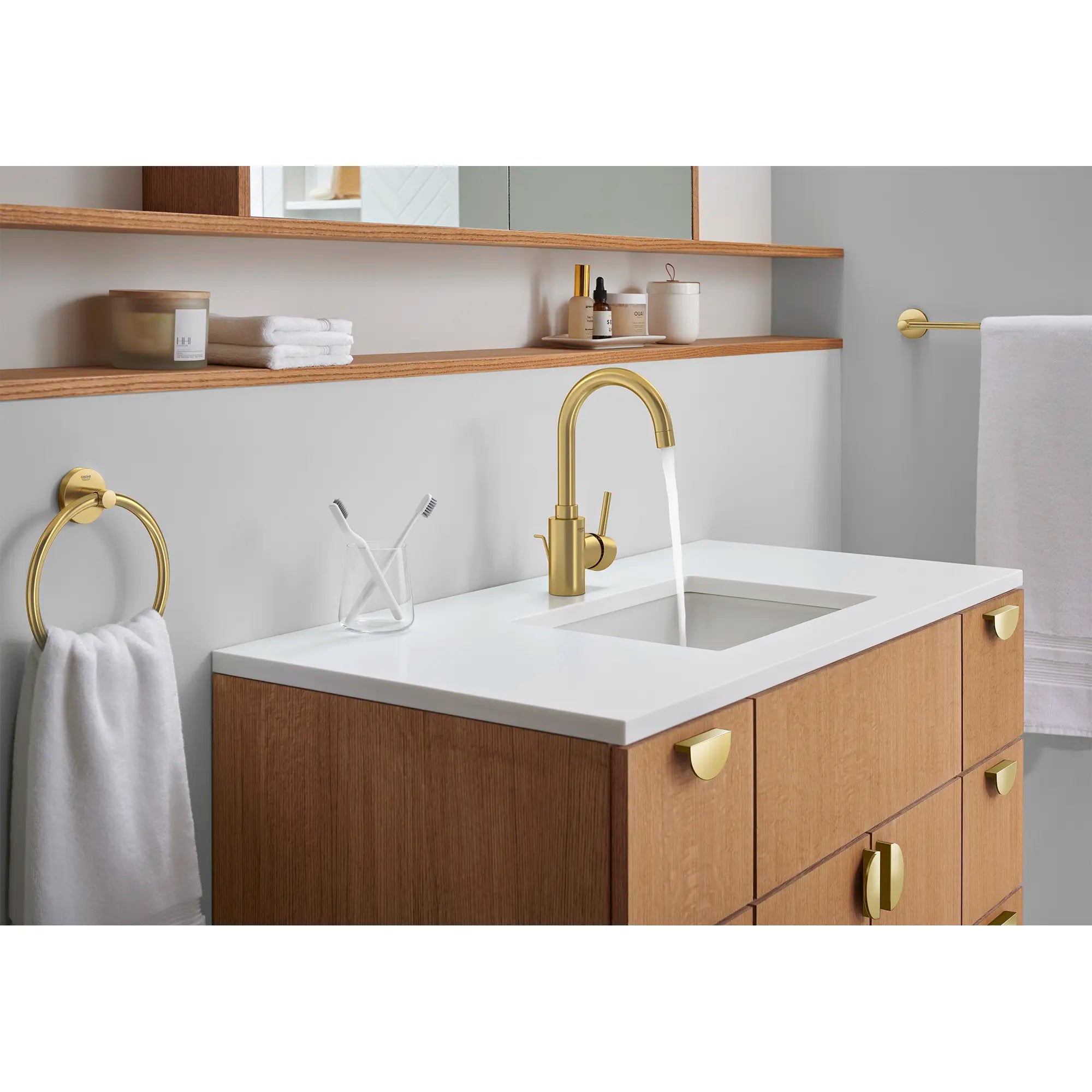 Single Hole Single-Handle L-Size Bathroom Faucet, 1.2 GPM (4.5 L/min) // BRUSHED COOL SUNRISE // 237796_Concetto_EnvironmentCloseup_32138GN2_0002_Feb2024_CDNwebp.webp
