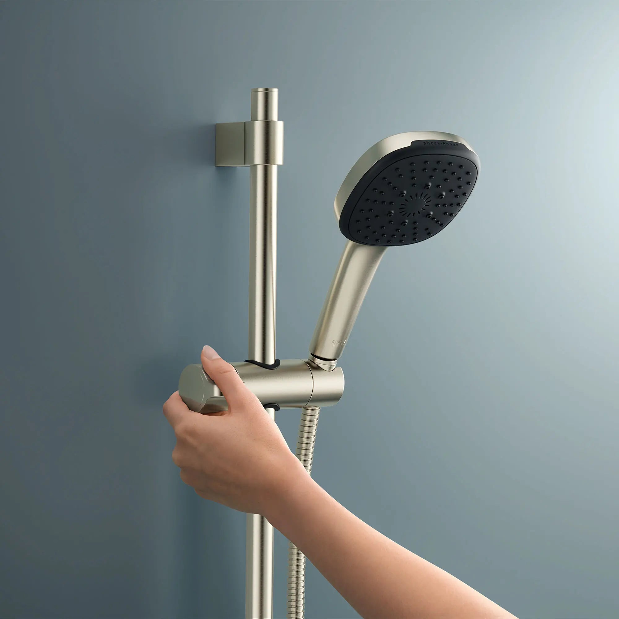 59" Metal Longlife Twist-Free Shower Hose // BRUSHED NICKEL INFINITYFINISH // 244250_Tempesta_EnvironmentCloseUp_26903EN2_0001_Apr2024_CDNwebp.webp