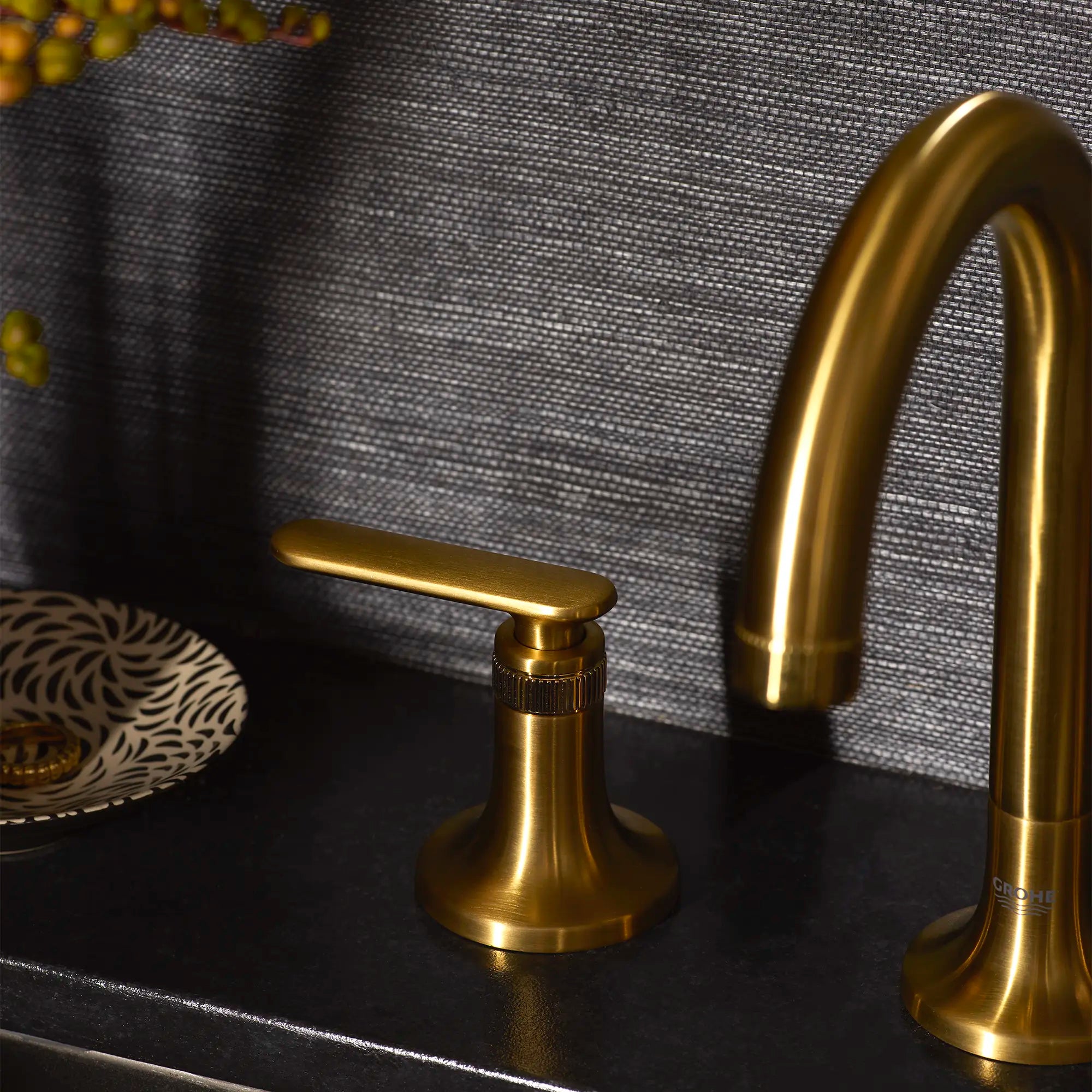 Listra Lever Handles for Bathroom Sink Faucet (Pair) // BRUSHED COOL SUNRISE // 278886_Listra_EnvironmentCloseUp_106221GN00_106257GN00_0001_November2025_0_CDNwebp.webp