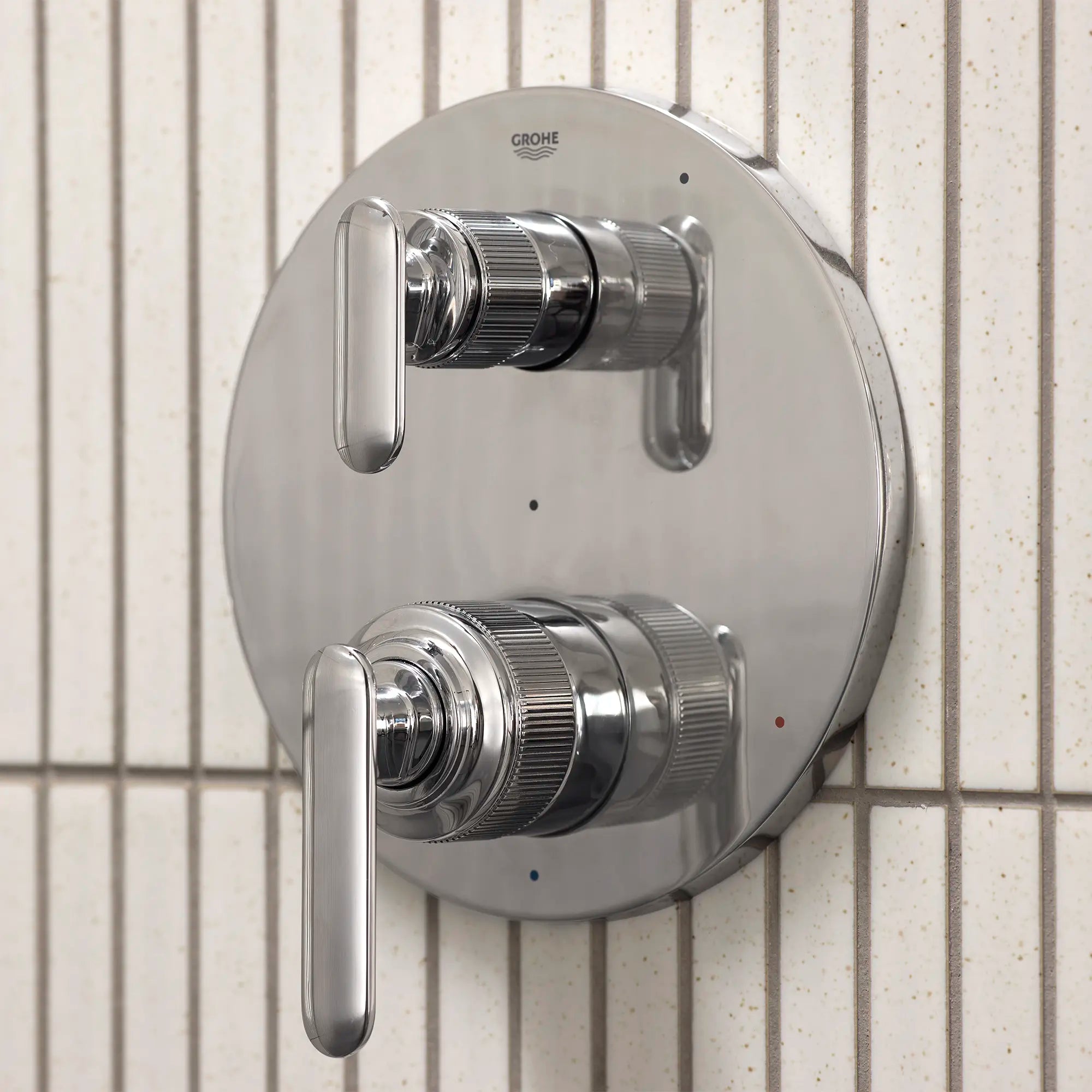 Listra 2-Handle Pressure Balance Valve Trim with 3-Way Diverter with Cartridge // GROHE STARLIGHT CHROME // 278906_Listra_EnvironmentCloseUp_1062350000_0001_November2025_0_CDNwebp.webp