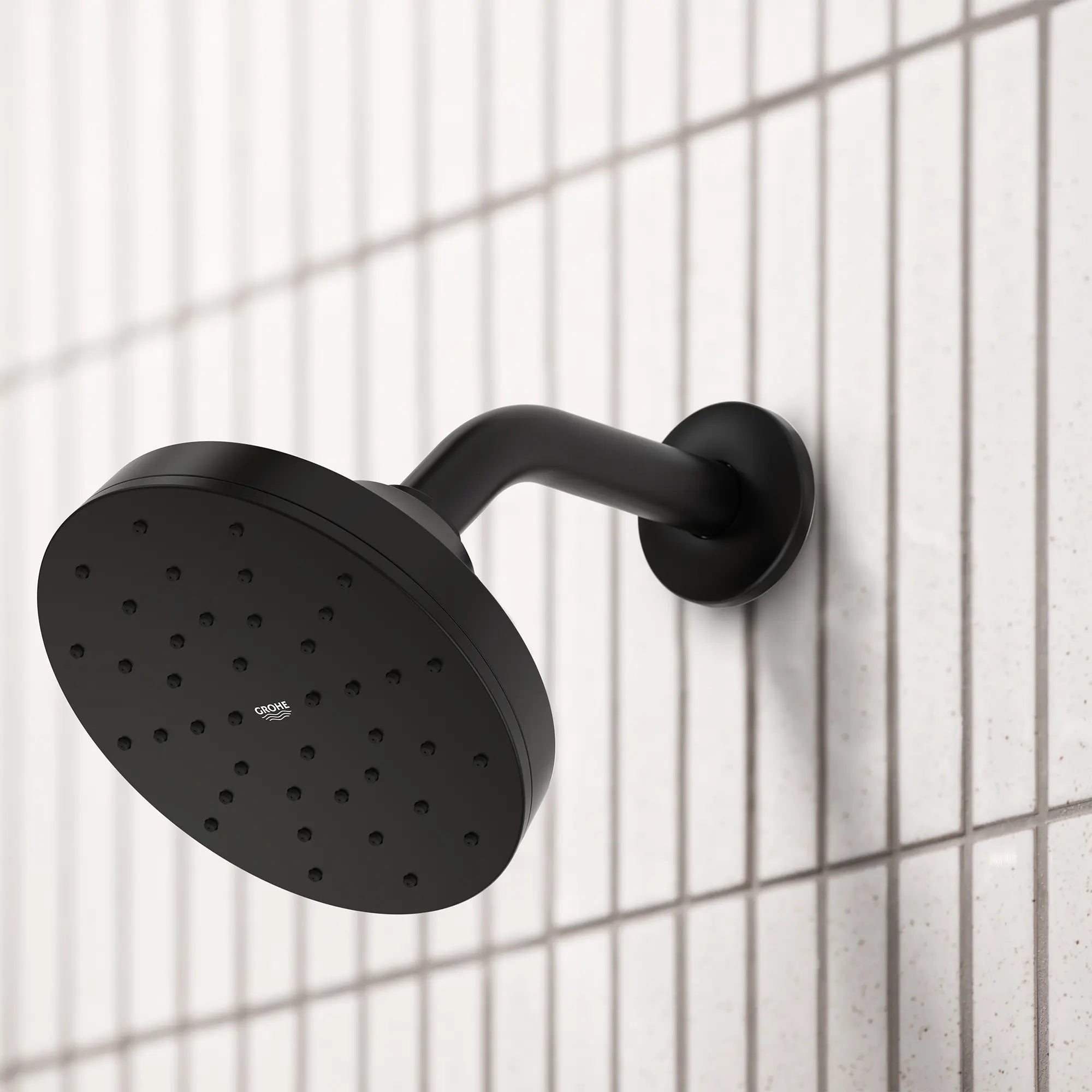 Euphoria 140 with AquaBooster Round Single Spray Shower Head 1.75 GPM (6.6L/min) // MATTE BLACK // 282693_Aqua_Booster_EnvironmentCloseUp_1117142430_0001_February2026_1_CDNwebp.webp