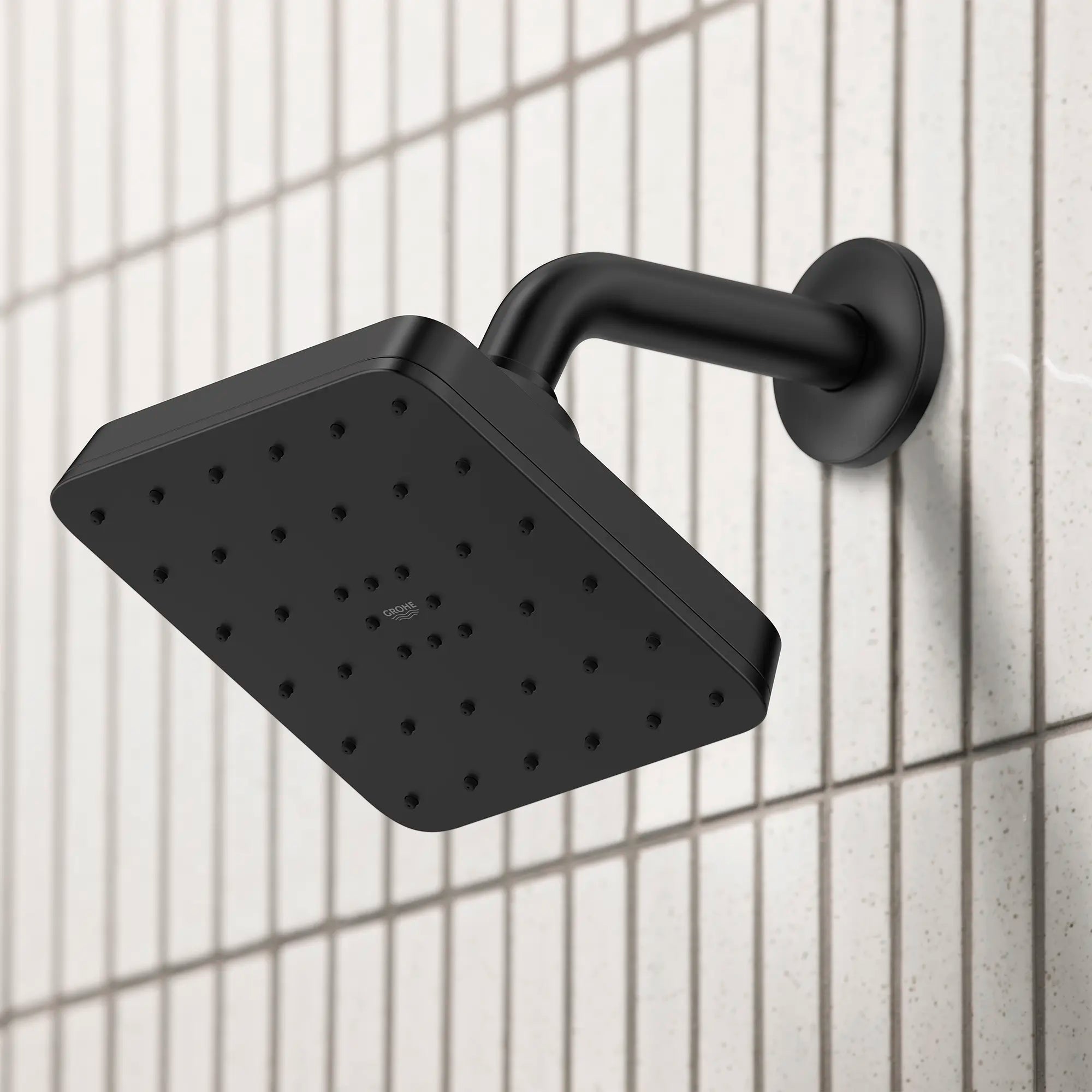 Euphoria 140 with AquaBooster Square Single Spray Shower Head 1.75 GPM (6.6L/min) // MATTE BLACK // 282695_Aqua_Booster_EnvironmentCloseUp_1117182430_0001_MARCH2026_1_CDNwebp.webp