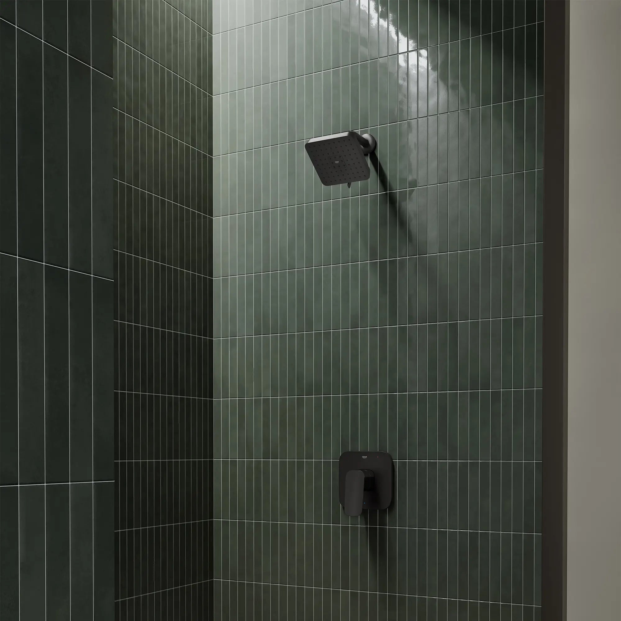 Euphoria 140 with AquaBooster Square Multi Spray Shower Head 1.75 GPM (6.6L/min) // MATTE BLACK // 287519_Aqua_Booster_EnvironmentCloseUp_1117212430_1019282430_0001_MARCH2026_0_CDNwebp.webp