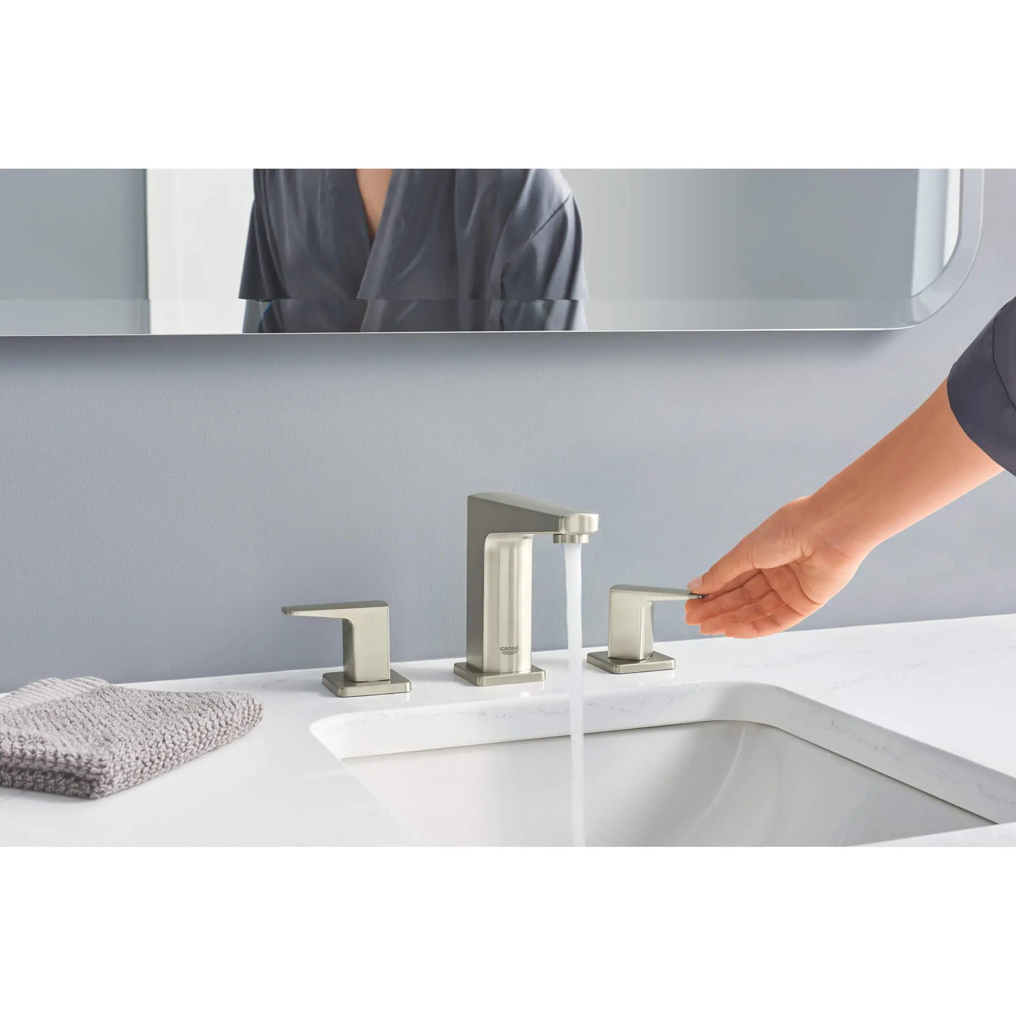 Tallinn 8" widespread two-handle bathroom faucet, 1.2 GPM (4.5 L/min) // BRUSHED NICKEL INFINITYFINISH // 606_20583en0-8-inch-widespread-two-handle-bathroom-faucet-enviro-3_0_CDNwebp.webp