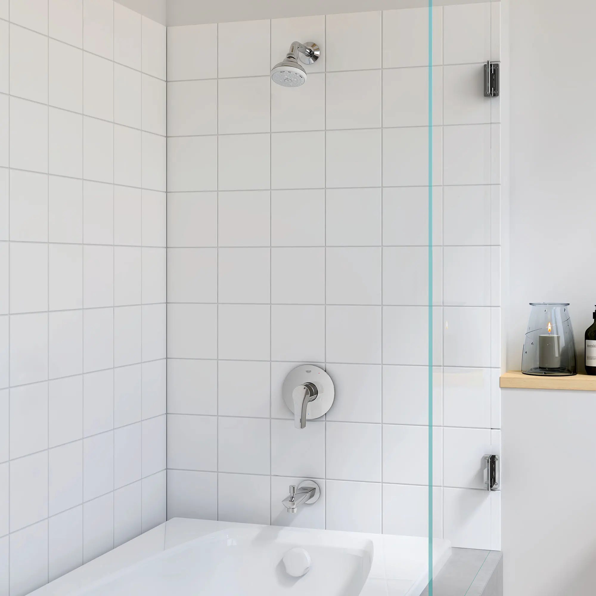 100 Shower Head, 4" - 4 Sprays, 6.6 L/min (1.75 gpm) // GROHE STARLIGHT CHROME // 67951_B-13356003_19458003_26044001_1_CDNwebp.webp