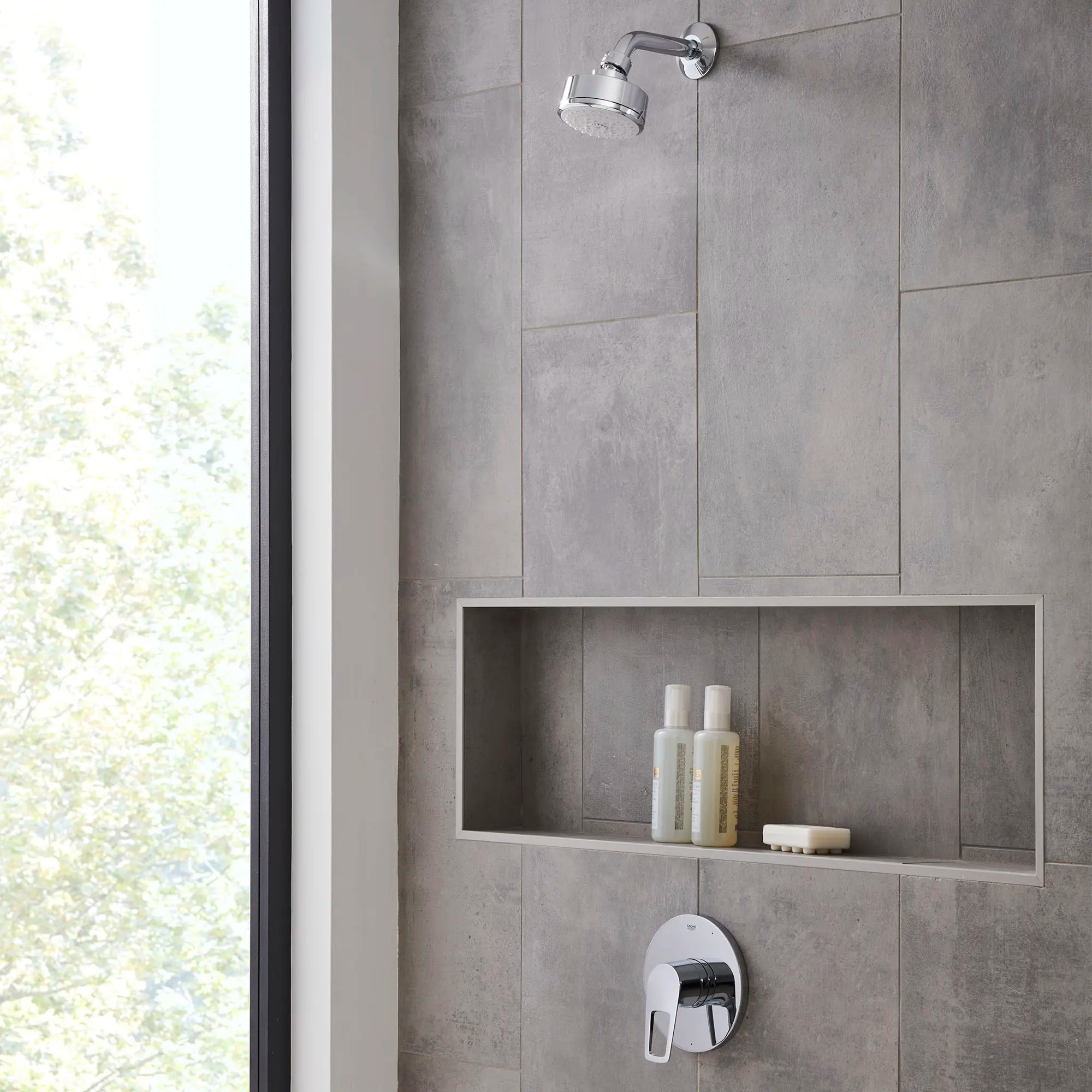 Pressure Balance Valve Trim with Cartridge // GROHE STARLIGHT CHROME // 69652_B-19595001_1_CDNwebp.webp