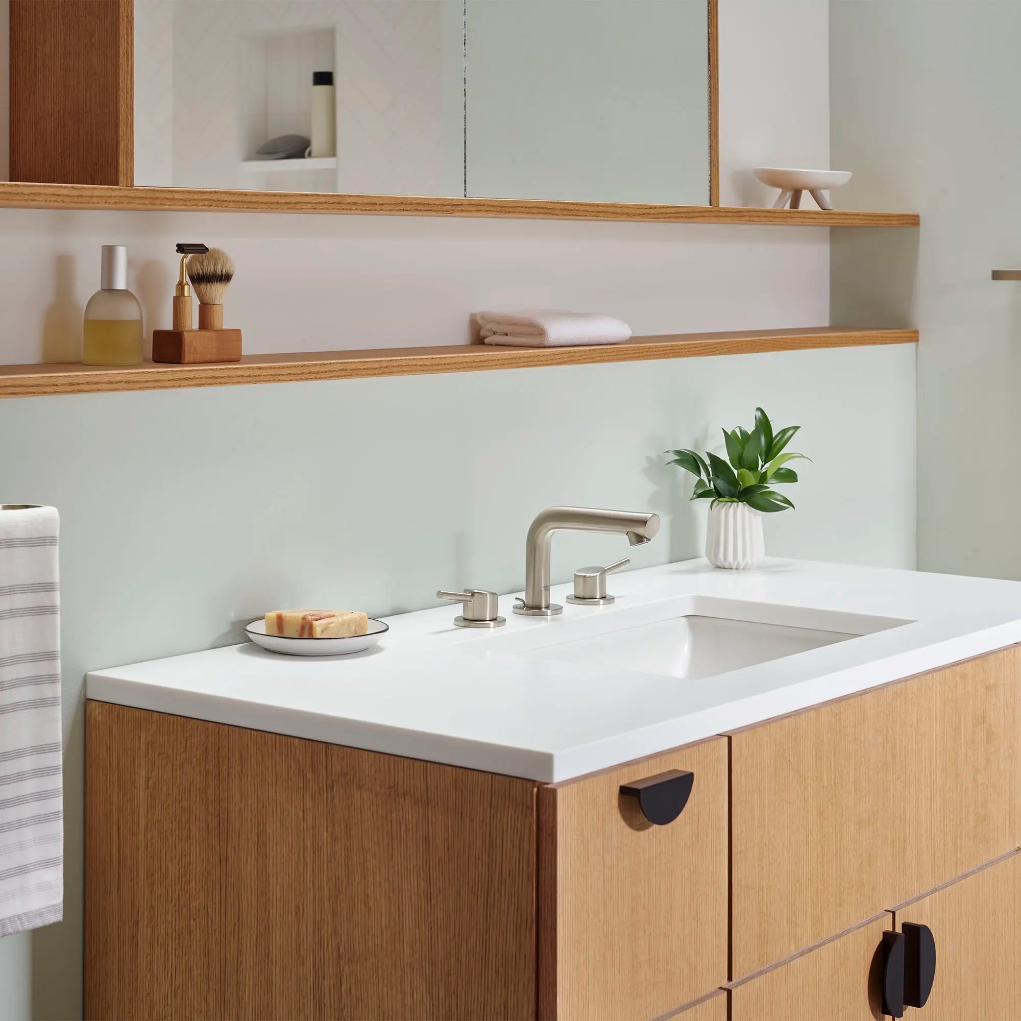 8-inch Widespread 2-Handle S-Size Bathroom Faucet, 1.2 GPM (4.5 L/min) // BRUSHED NICKEL INFINITYFINISH // 69729_B-20572EN1_41035EN0_CDNwebp.webp