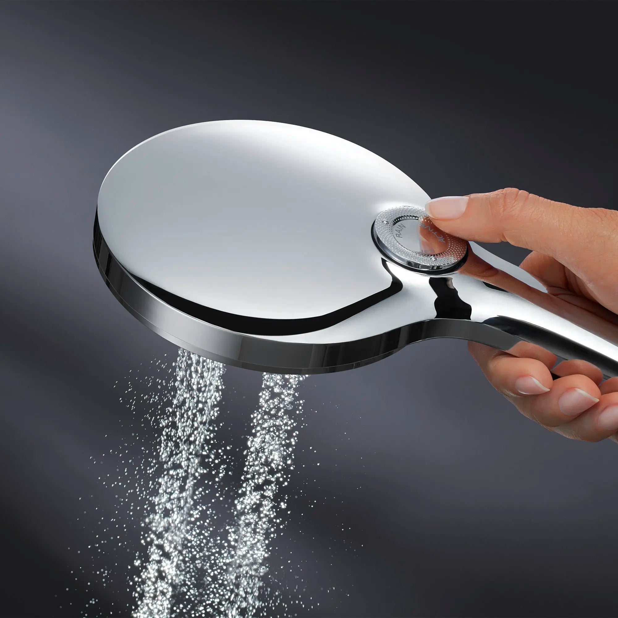 Hand Shower Kit - 3 Sprays, 1.75 gpm (6.6 L/min) // GROHE STARLIGHT CHROME // 70799_B-26545000_7_CDNwebp.webp