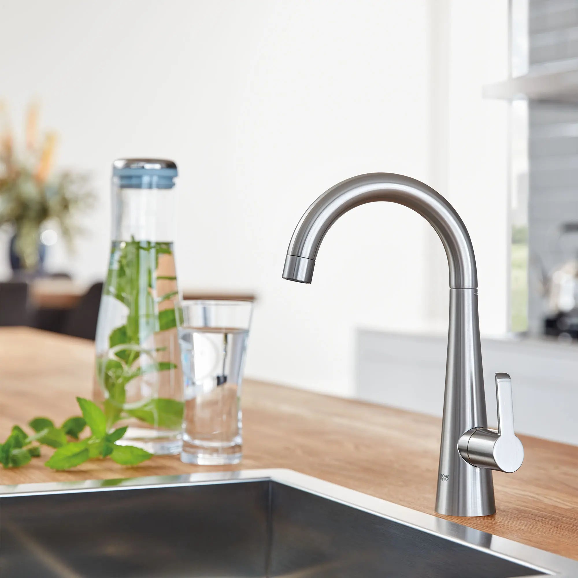 GROHE Zedra Single-Handle Beverage Faucet (Cold Water Only) with Filtration 1.75 GPM (6.6 L/min) // SUPERSTEEL INFINITYFINISH // 71719_B-30026DC2_1_CDNwebp.webp