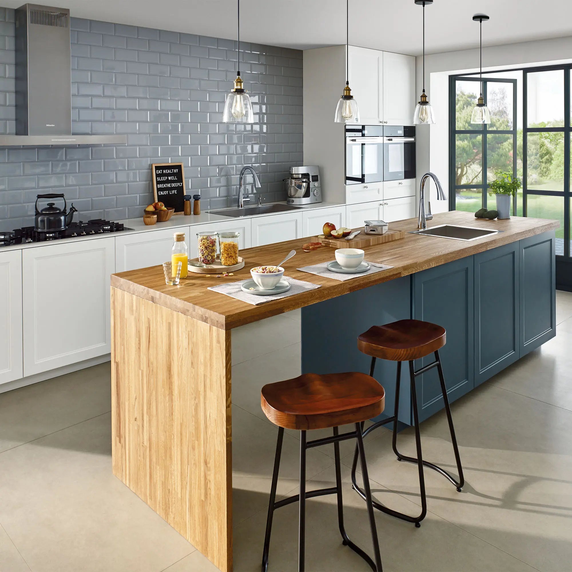 GROHE Zedra Single-Handle Pull Down Triple Spray Bar Faucet 1.75 GPM (6.6 L/min) // GROHE STARLIGHT CHROME // 71777_B-30368002_3_CDNwebp.webp