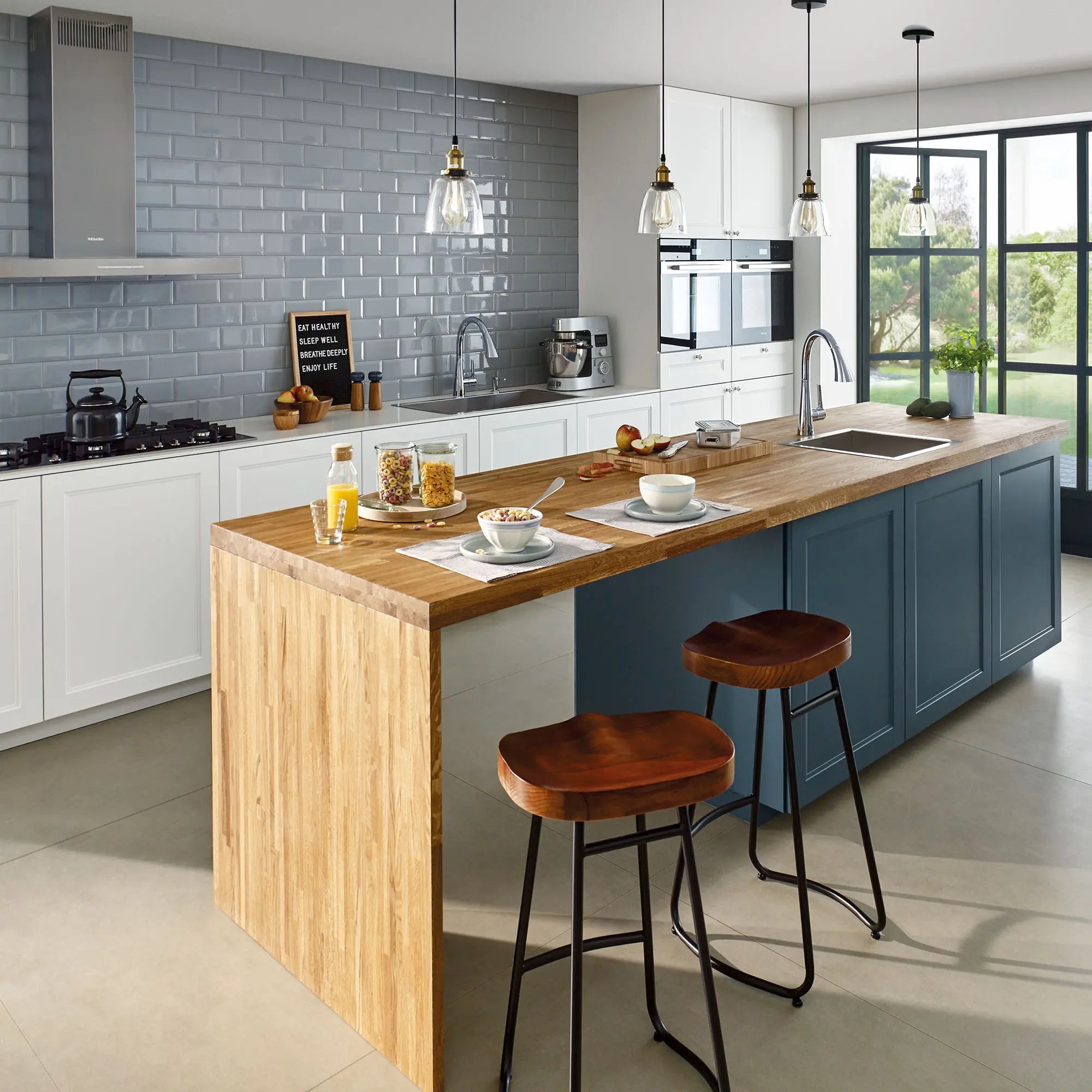 GROHE Zedra Single-Handle Pull Down Kitchen Faucet Triple Spray 1.75 GPM (6.6 L/min) // GROHE STARLIGHT CHROME // 72134_B-32298003_2_CDNwebp.webp