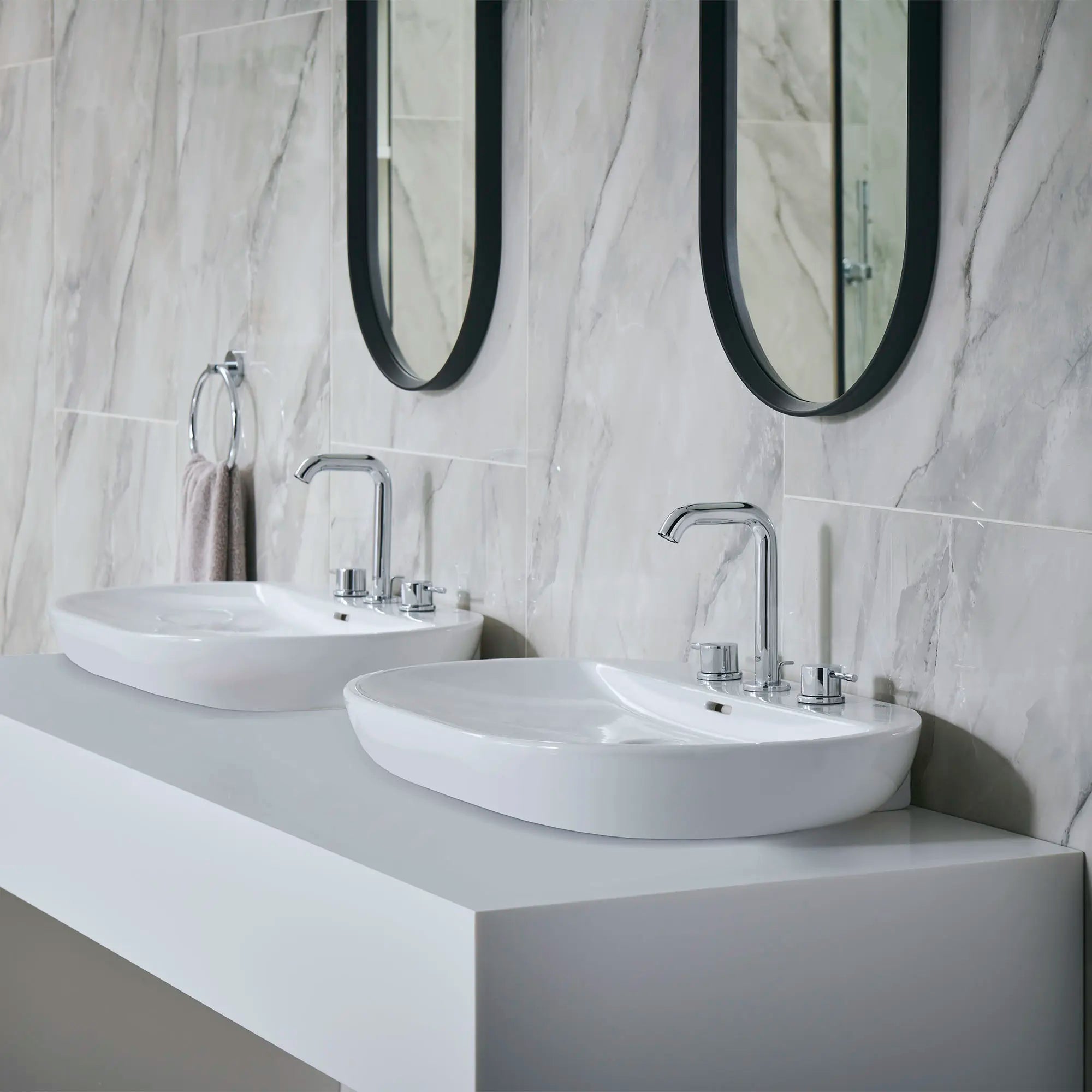 8-inch Widespread 2-Handle M-Size Bathroom Faucet, 1.2 GPM (4.5 L/min) // GROHE STARLIGHT CHROME // 72401_B-39668000_2029700A_40365001_1_0_CDNwebp.webp