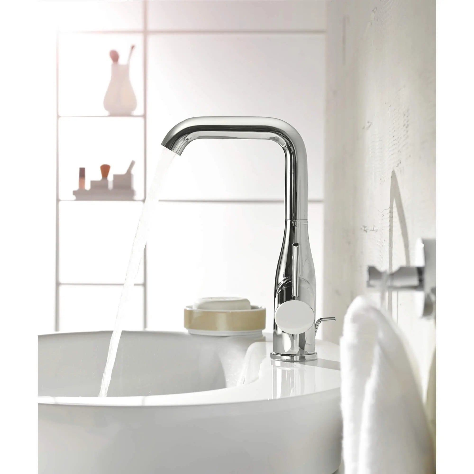 Side-Handle Centerset Bathroom Faucet L-Size // GROHE STARLIGHT CHROME // 826_23486001-single-handle-bathroom-faucet-l-size-enviro-2_0_CDNwebp.webp